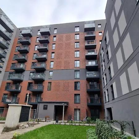 New #madalinskiego57 - Center, New Bulding, 2 Bedrooms, 2x Double Beds And A Fold-out Sofa, Separate Kitchen, Air Conditioning, Balcony, Underground Parking, Self Check In 24h, Internet, Netflix, Coffee Machine, Washing Machine,1 Km To The Railw * ヴロツワフ