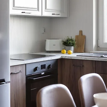 New #madalinskiego57 - Center, New Bulding, 2 Bedrooms, 2x Double Beds And A Fold-out Sofa, Separate Kitchen, Air Conditioning, Balcony, Underground Parking, Self Check In 24h, Internet, Netflix, Coffee Machine, Washing Machine,1 Km To The Railw Апартаменти *