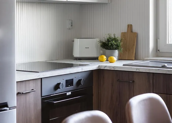 New #madalinskiego57 - Center, New Bulding, 2 Bedrooms, 2x Double Beds And A Fold-out Sofa, Separate Kitchen, Air Conditioning, Balcony, Underground Parking, Self Check In 24h, Internet, Netflix, Coffee Machine, Washing Machine,1 Km To The Railw Appartement *